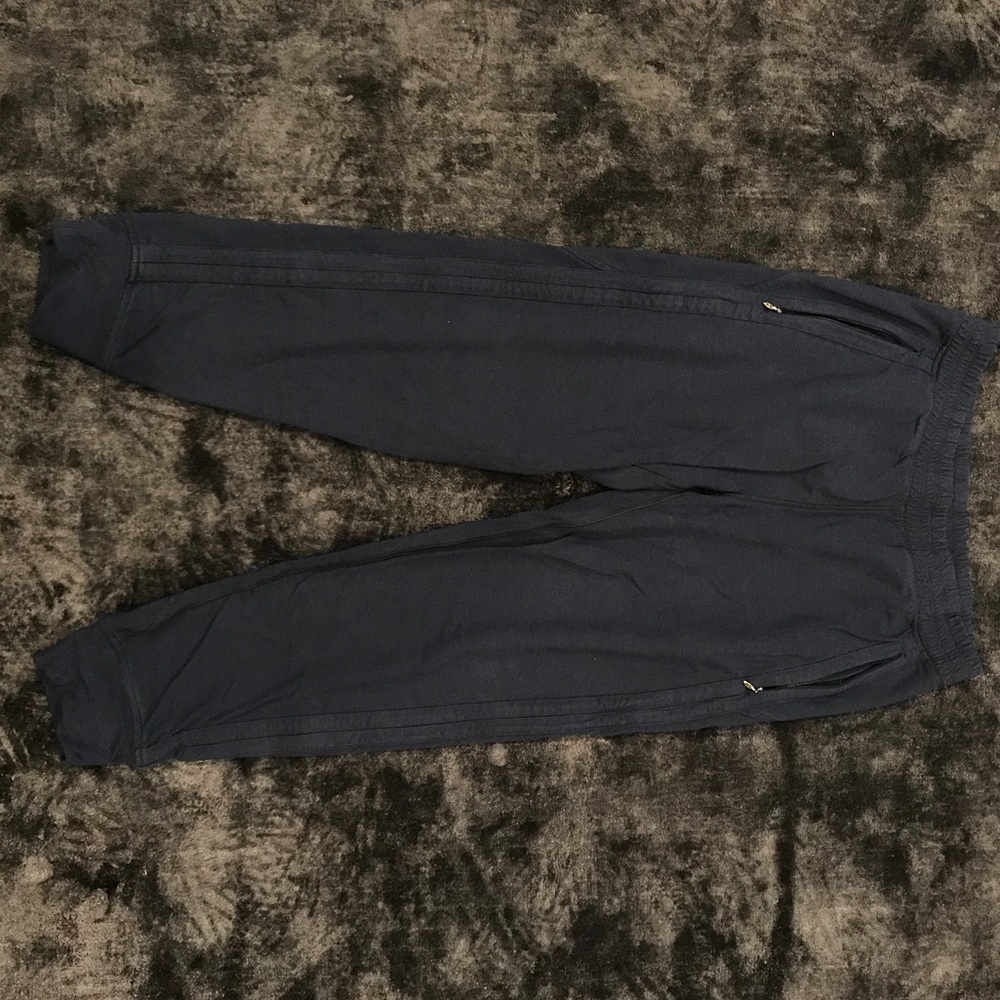 Lulu lemon blue sweats, size 8